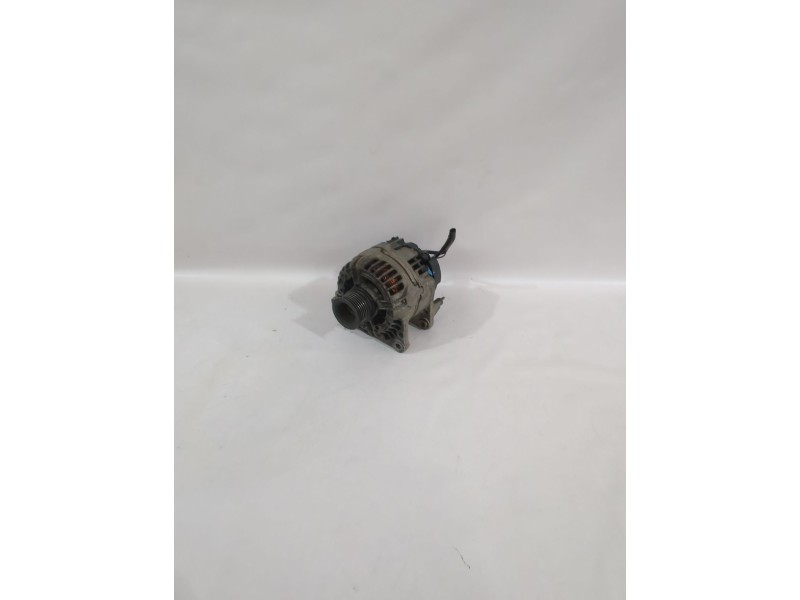 Recambio de alternador para seat ibiza ii (6k1) 1.9 sdi referencia OEM IAM 028903028D  