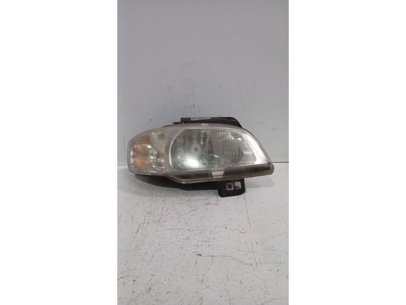 Recambio de faro derecho para seat ibiza ii (6k1) 1.9 sdi referencia OEM IAM 6K1941044A  