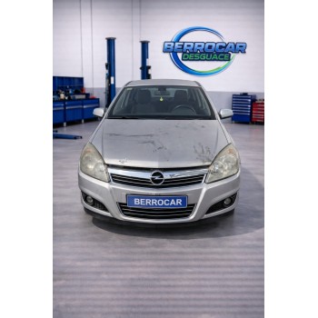 opel astra h sedán (a04) del año 2009