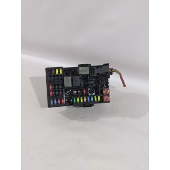 CAJA RELES / FUSIBLES 2B0Z4010F 