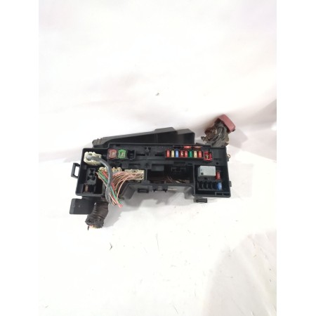 Recambio de caja reles / fusibles para citroën c1 (pm_, pn_) 1.4 hdi referencia OEM IAM 5014P01  