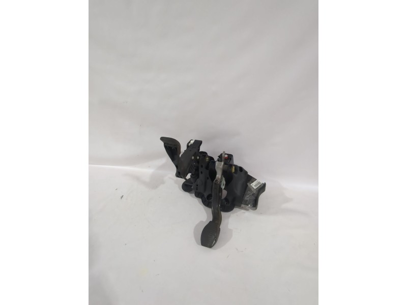 Recambio de pedalera para opel corsa e (x15) 1.4 (08, 68) referencia OEM IAM 2581990210 / 13444180  