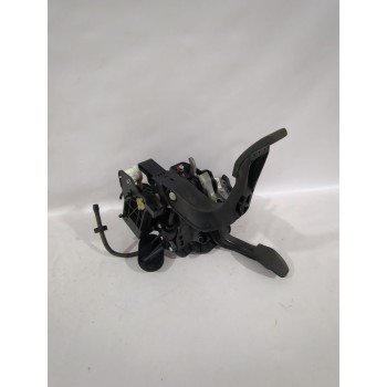 Recambio de pedalera para opel corsa e (x15) 1.4 (08, 68) referencia OEM IAM 2581990210 / 13444180  