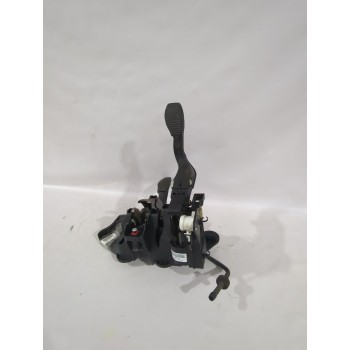 Recambio de pedalera para opel corsa e (x15) 1.4 (08, 68) referencia OEM IAM 2581990210 / 13444180  