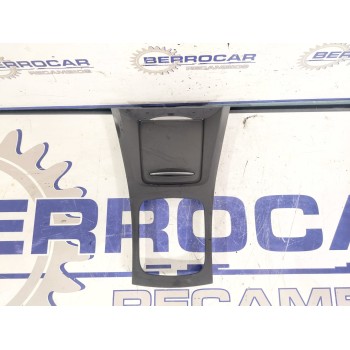 Recambio de moldura interior para mercedes-benz clase a (w169) 1.7 cat referencia OEM IAM 1071240100  