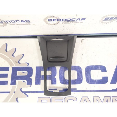 Recambio de moldura interior para mercedes-benz clase a (w169) 1.7 cat referencia OEM IAM 1071240100  