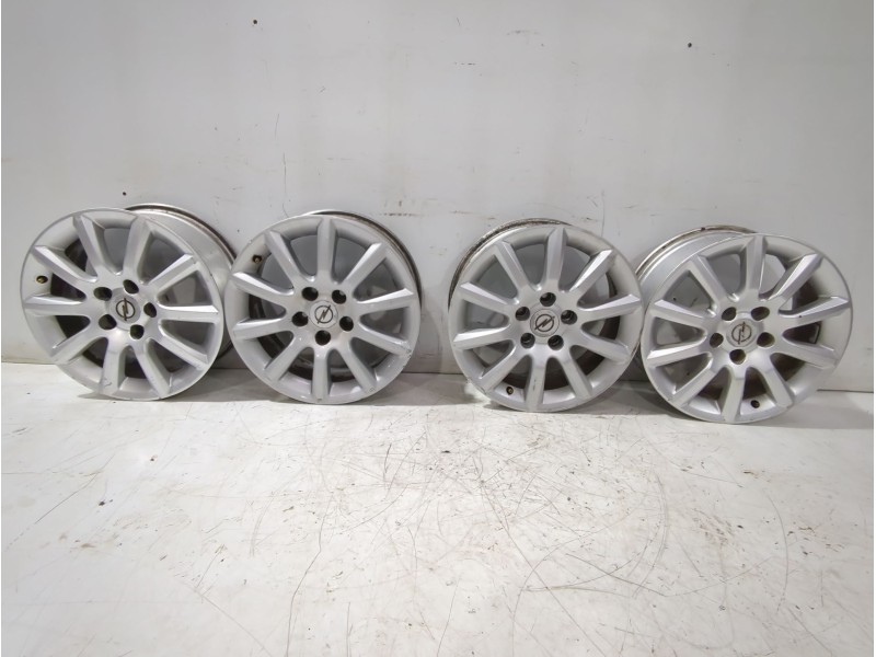Recambio de juego llantas para opel astra h gtc (a04) 1.7 cdti (l08) referencia OEM IAM 13116623  