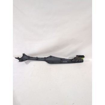 Recambio de molduras para opel corsa e (x15) 1.4 (08, 68) referencia OEM IAM 39050125  