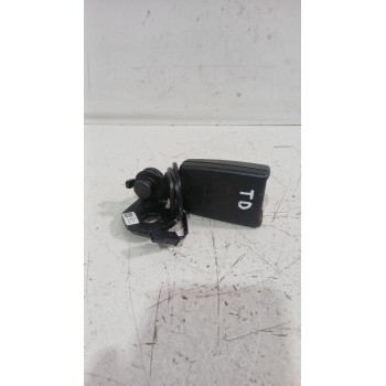 ENGANCHE CINTURON TRASERO DERECHO 13427756 