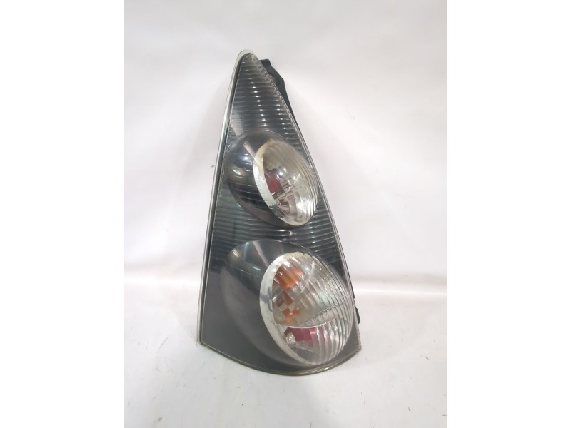 Recambio de piloto trasero izquierdo para citroën c1 (pm_, pn_) 1.4 hdi referencia OEM IAM 6350X8  