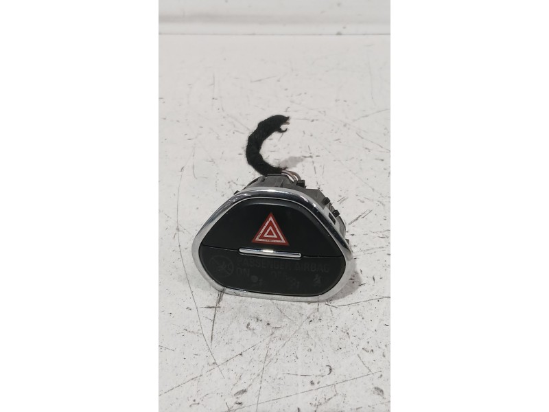 Recambio de warning para opel corsa e (x15) 1.4 (08, 68) referencia OEM IAM 13363976  