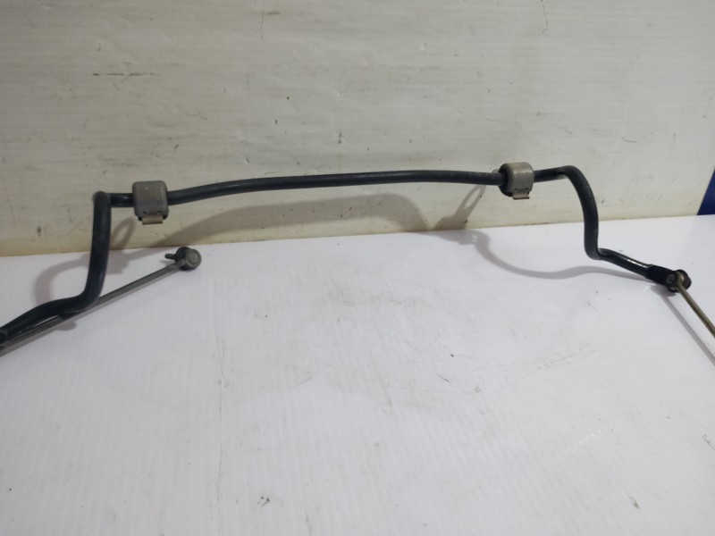 Recambio de barra estabilizadora delantera para peugeot 207 confort referencia OEM IAM 5081K3  