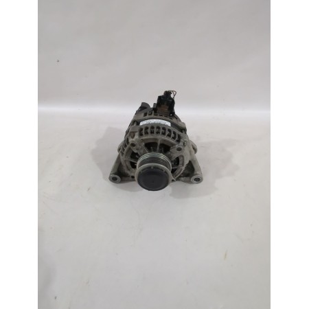 Recambio de alternador para opel corsa e (x15) 1.4 (08, 68) referencia OEM IAM 13520812  