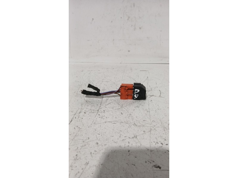 Recambio de mando elevalunas delantero derecho para seat ibiza ii (6k1) 1.9 sdi referencia OEM IAM 6H0959855A  