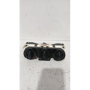 Recambio de mando calefaccion / aire acondicionado para volkswagen polo iv (9n_, 9a_) 1.9 sdi referencia OEM IAM 6Q0820045H  