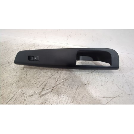 Recambio de mando elevalunas delantero derecho para kia cee´d hatchback (ed) 1.6 crdi 90 referencia OEM IAM 935751H000EQ  