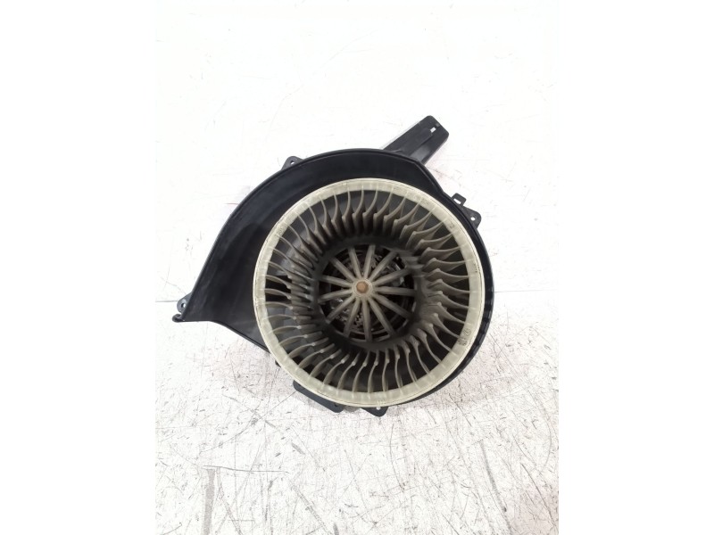 Recambio de motor calefaccion para volkswagen polo iv (9n_, 9a_) 1.9 sdi referencia OEM IAM 6Q1819453A  