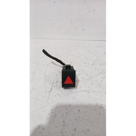 Recambio de warning para volkswagen polo iv (9n_, 9a_) 1.9 sdi referencia OEM IAM 6Q0953235A  