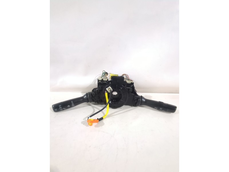 Recambio de mando multifuncion para peugeot 107 (pm_, pn_) 1.4 hdi referencia OEM IAM 173848  