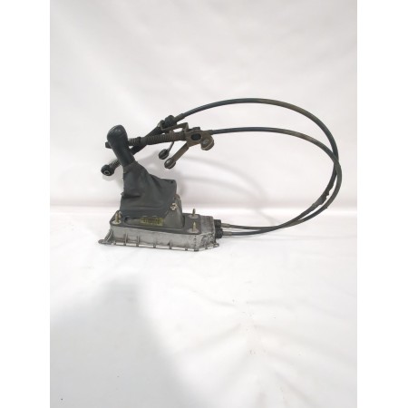 Recambio de palanca cambio para volkswagen polo iv (9n_, 9a_) 1.9 sdi referencia OEM IAM 6R0711046G  