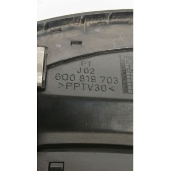 Recambio de rejilla aireadora para volkswagen polo iv (9n_, 9a_) 1.9 sdi referencia OEM IAM 6Q0819703  