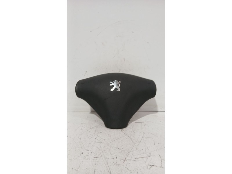 Recambio de airbag delantero izquierdo para peugeot 107 (pm_, pn_) 1.4 hdi referencia OEM IAM 5ADA3N0699076F  