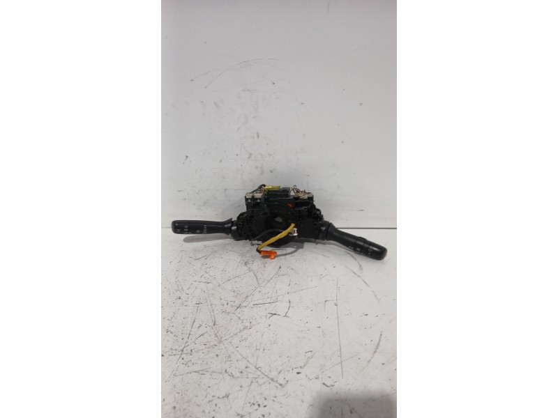 Recambio de mando multifuncion para peugeot 107 (pm_, pn_) 1.4 hdi referencia OEM IAM 6253A0  