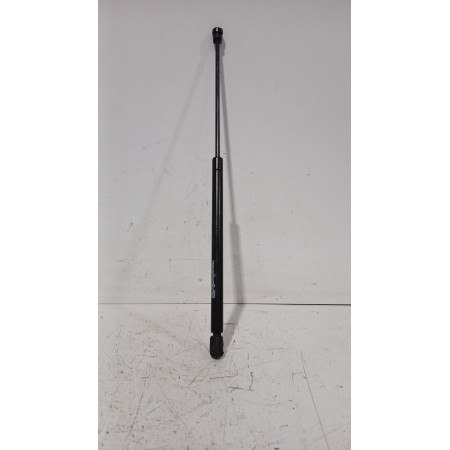 Recambio de amortiguadores capo para opel astra h gtc (a04) 1.7 cdti (l08) referencia OEM IAM 1567RH0310N  