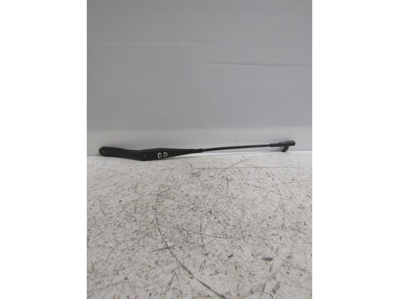 Recambio de brazo limpia delantero derecho para opel astra h gtc (a04) 1.7 cdti (l08) referencia OEM IAM 93178942  