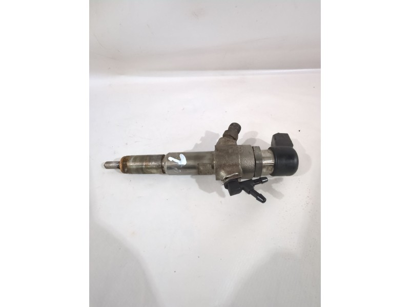 Recambio de inyector para peugeot 107 (pm_, pn_) 1.4 hdi referencia OEM IAM 1980L0  