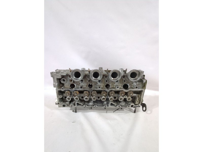 Recambio de culata para peugeot 107 (pm_, pn_) 1.4 hdi referencia OEM IAM 0200CN  