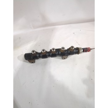 Recambio de rampa inyectora para peugeot 107 (pm_, pn_) 1.4 hdi referencia OEM IAM 1570G2  