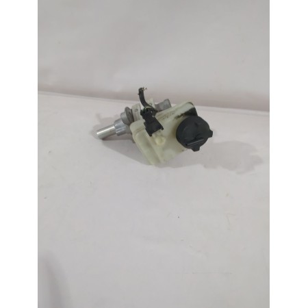 Recambio de bomba freno para peugeot 107 (pm_, pn_) 1.4 hdi referencia OEM IAM 0204Y21821  