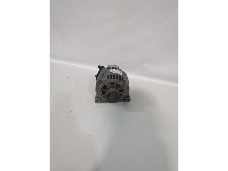Recambio de alternador para peugeot 107 (pm_, pn_) 1.4 hdi referencia OEM IAM 5705NC  