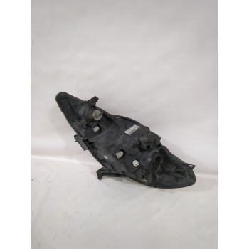 Recambio de faro derecho para peugeot 107 (pm_, pn_) 1.4 hdi referencia OEM IAM 620674  