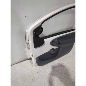 Recambio de puerta delantera derecha para peugeot 107 (pm_, pn_) 1.4 hdi referencia OEM IAM 1612543180  