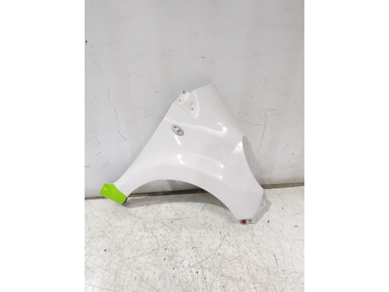 Recambio de aleta delantera derecha para citroën c1 (pm_, pn_) 1.4 hdi referencia OEM IAM 7841S8  