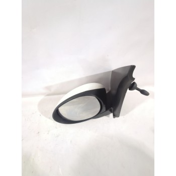 Recambio de retrovisor izquierdo para peugeot 107 (pm_, pn_) 1.4 hdi referencia OEM IAM 013775  