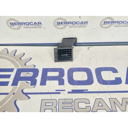 Recambio de aireador lateral izquierdo para mercedes-benz clase a (w169) 1.7 cat referencia OEM IAM 1698300154  