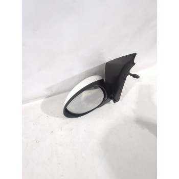 Recambio de retrovisor izquierdo para peugeot 107 (pm_, pn_) 1.4 hdi referencia OEM IAM 013775  