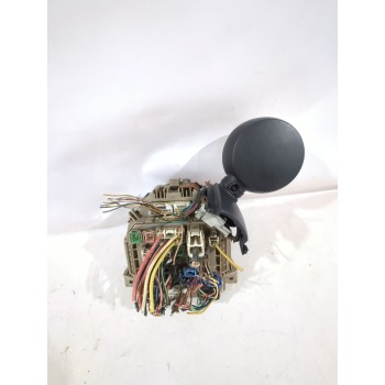 Recambio de cuadro instrumentos para peugeot 107 (pm_, pn_) 1.4 hdi referencia OEM IAM 8211RW  