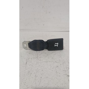 Recambio de enganche cinturon trasero izquierdo para peugeot 107 (pm_, pn_) 1.4 hdi referencia OEM IAM 8974LP  