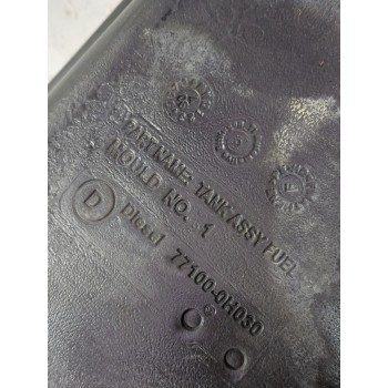 Recambio de deposito combustible para peugeot 107 (pm_, pn_) 1.4 hdi referencia OEM IAM 1500CY  