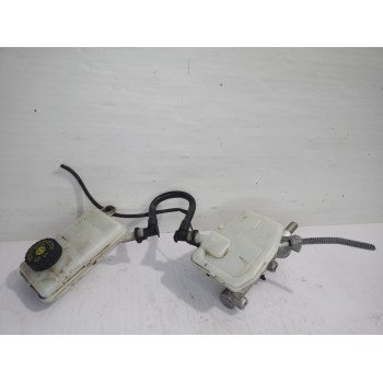 Recambio de bomba freno para renault trafic furgón l1h1 2,7t referencia OEM IAM 460913484R / 460913647R  