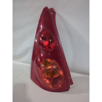 Recambio de piloto trasero derecho para peugeot 107 (pm_, pn_) 1.4 hdi referencia OEM IAM 6351X6  