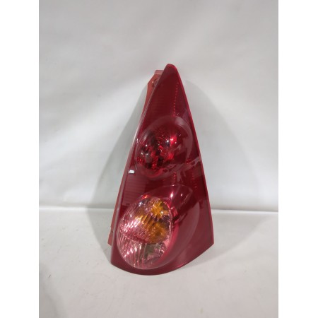 Recambio de piloto trasero izquierdo para peugeot 107 (pm_, pn_) 1.4 hdi referencia OEM IAM 6350X6  