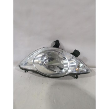 Recambio de faro izquierdo para peugeot 107 (pm_, pn_) 1.4 hdi referencia OEM IAM 620874  