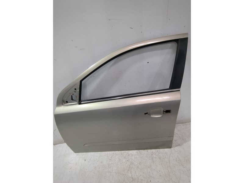 Recambio de puerta delantera izquierda para opel astra h sedán (a04) 1.7 cdti (l69) referencia OEM IAM 93192036  