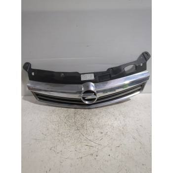 Recambio de rejilla paragolpes delantero para opel astra h sedán (a04) 1.7 cdti (l69) referencia OEM IAM 13247083  
