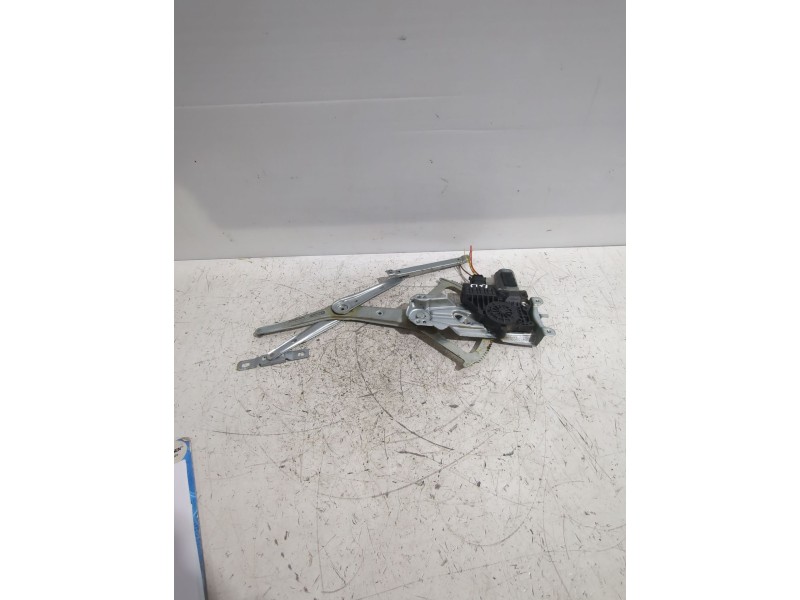 Recambio de elevalunas delantero derecho para opel astra h sedán (a04) 1.7 cdti (l69) referencia OEM IAM 93178696  